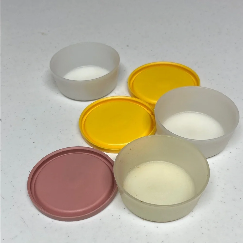 Tupperware smidgets lids